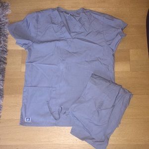 Size XS medical scrub set